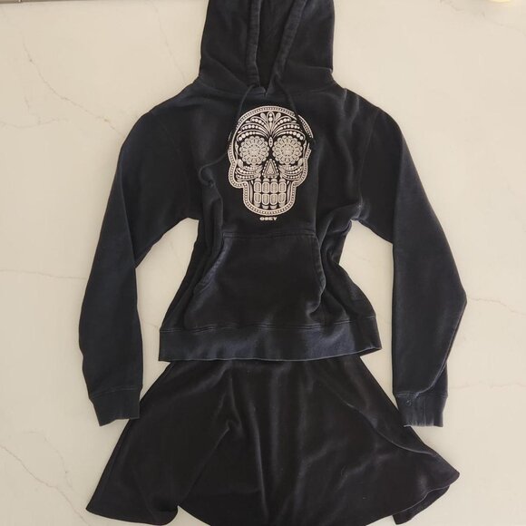 OBEY Sz M Black Skull Logo Hoodie Sweatshirt Pullover Grunge Goth Edgy Witchcore - Picture 3 of 10